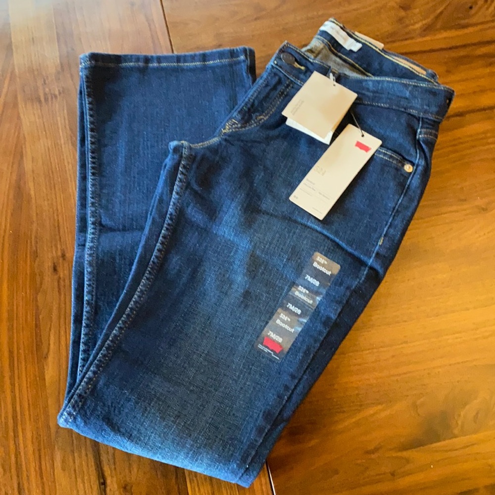 Levi’s 524 Bootcut ultra low rise 7 28 nwt stretch
